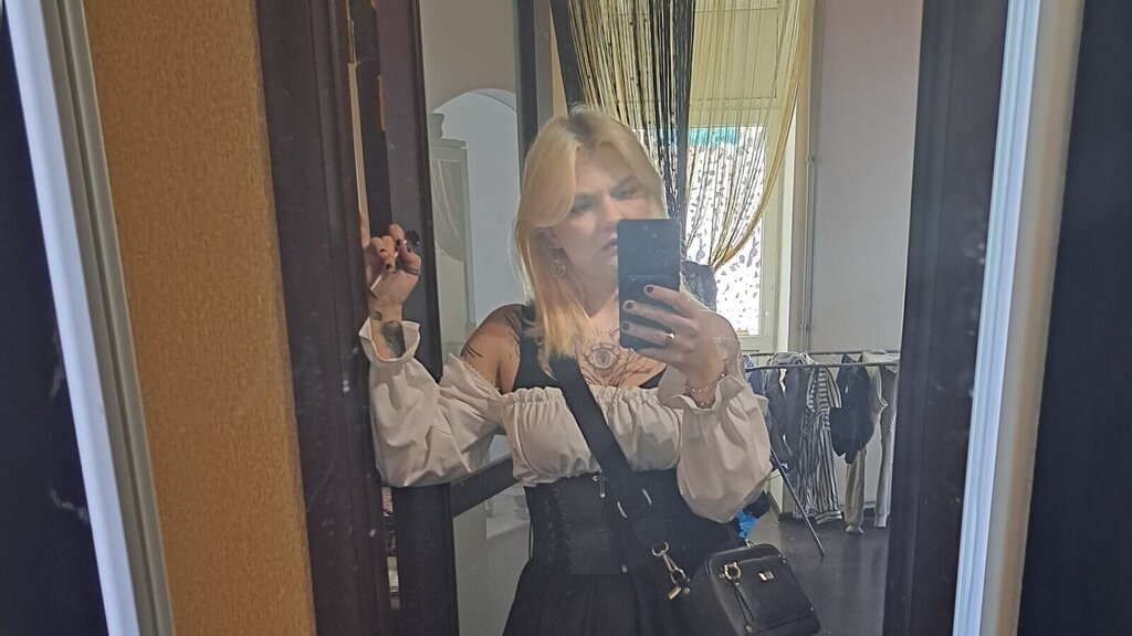 DoraGreeni
